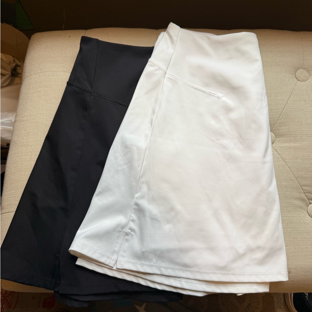 Old Navy Black and White Skort Set